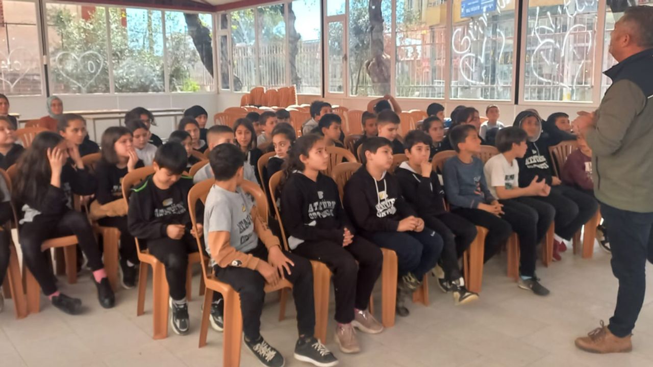   Orman Bölge Müdürlüğü Anamur’da Öğrencilerle Bir Araya Geldi