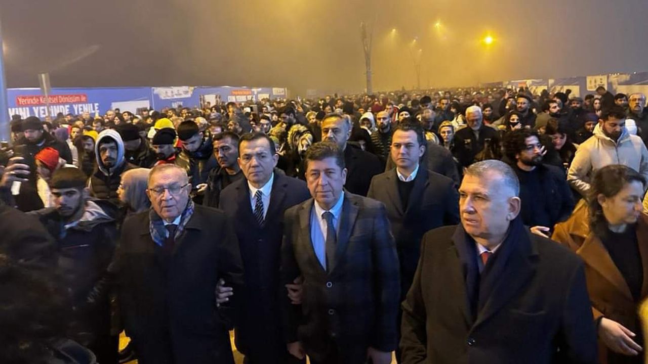 Başkan Abdullah Özyiğit, Hatay’da düzenlenen “Sessiz Yürüyüş”e katıldı
