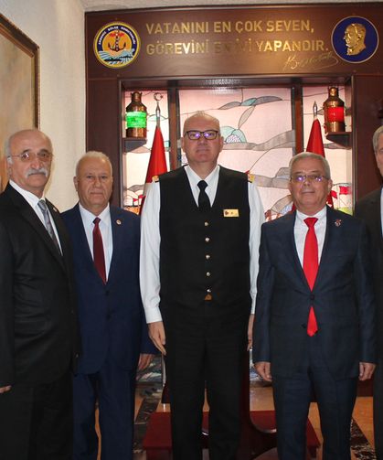 TEMAD'dan Tuğamiral Murat FIRAT’a Ziyaret