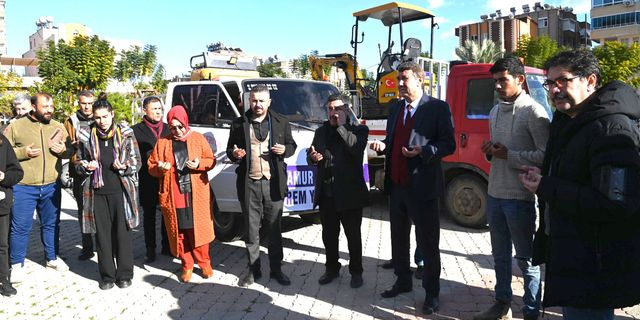 Anamur Belediyesi Deprem Bölgelerine Çıkarma Yaptı